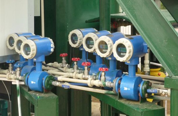 電池供電電磁流量計