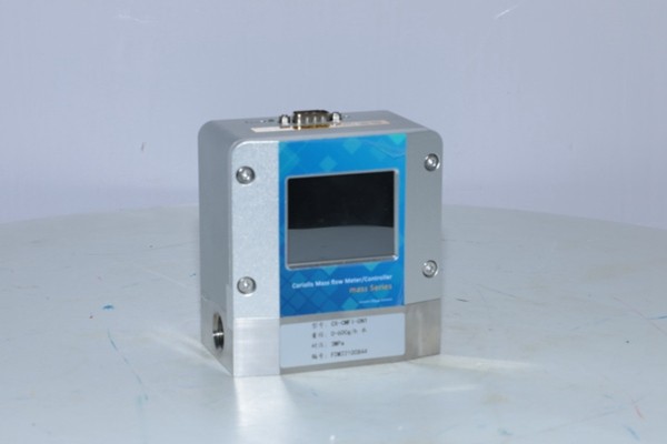 適合測量二辛酯溶液的科里奧利質(zhì)量流量計