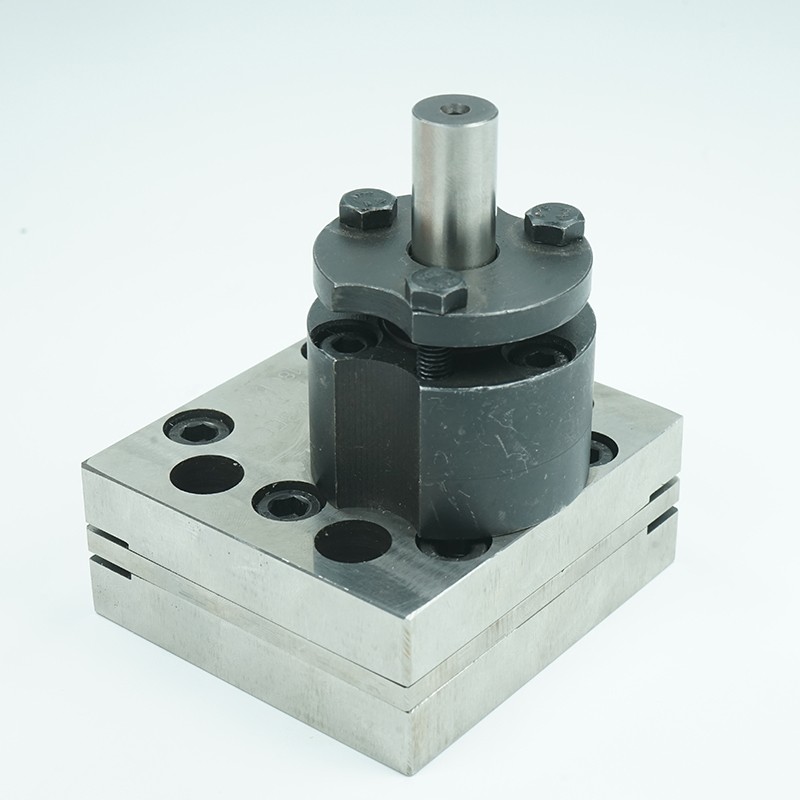 齒輪計量泵可以做220℃保溫嗎