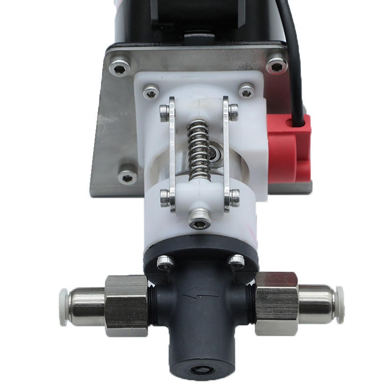 毫克級輸送白油可以用無閥陶瓷計量泵嗎